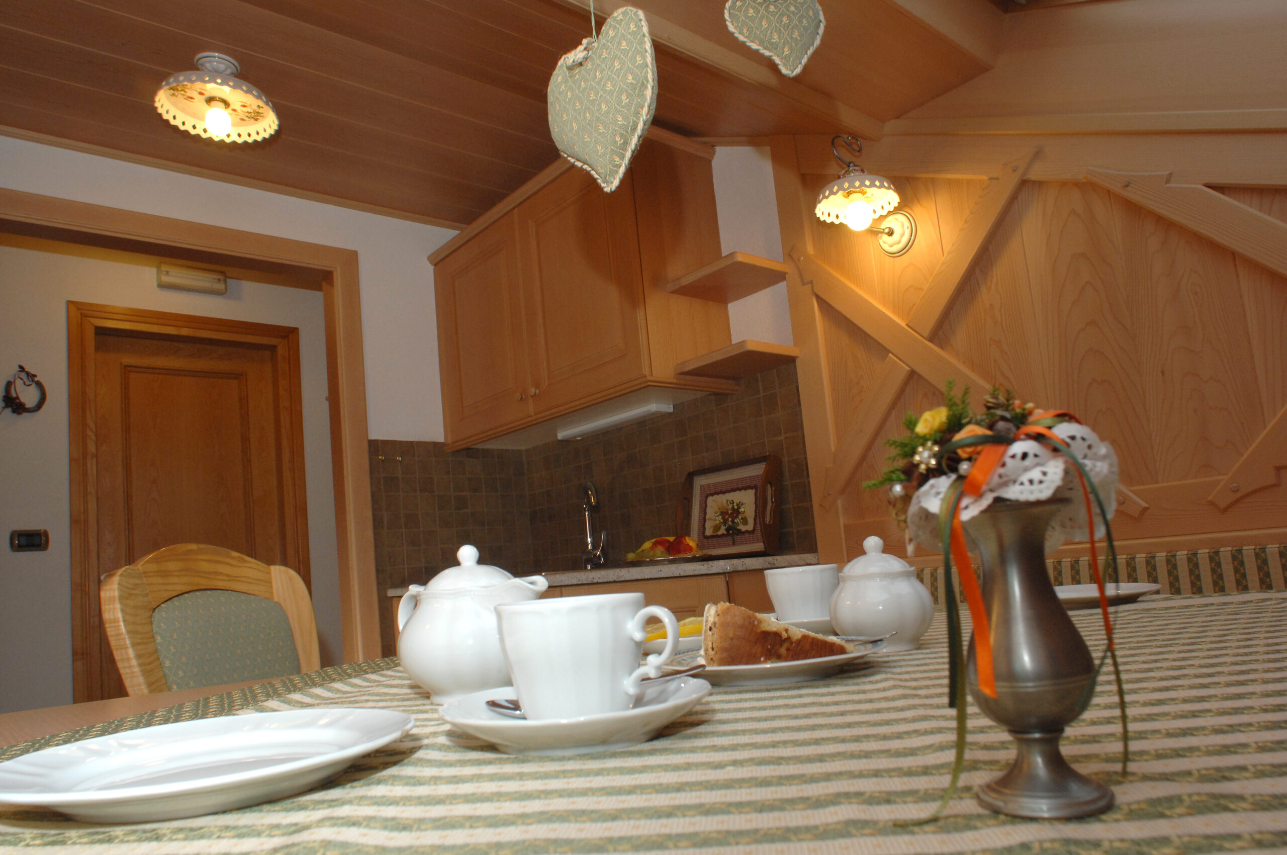 tavolo verso cucina 6